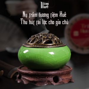 Alternative view of Lư Sứ Xông Trầm