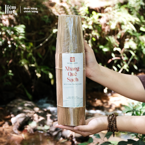Alternative view of Combo 3 Bó Nhang Quế Có Tăm Tiệm Huế – Bó 500 Que Nhang Không Nhuộm Chân