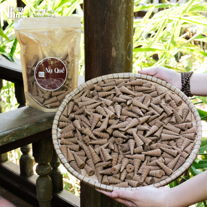 Alternative view of Nhang Nụ Quế Tiệm Huế – Túi 500g Nụ